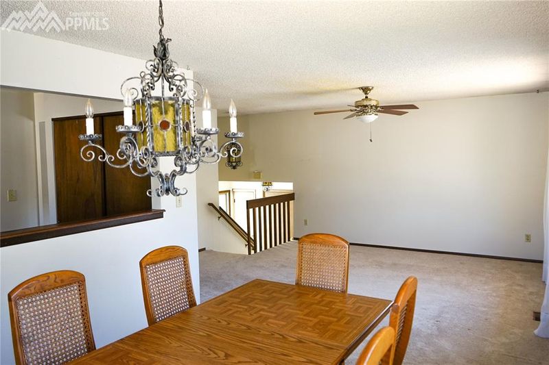1130 Valkenburg Dr, Colorado Springs, CO 80907