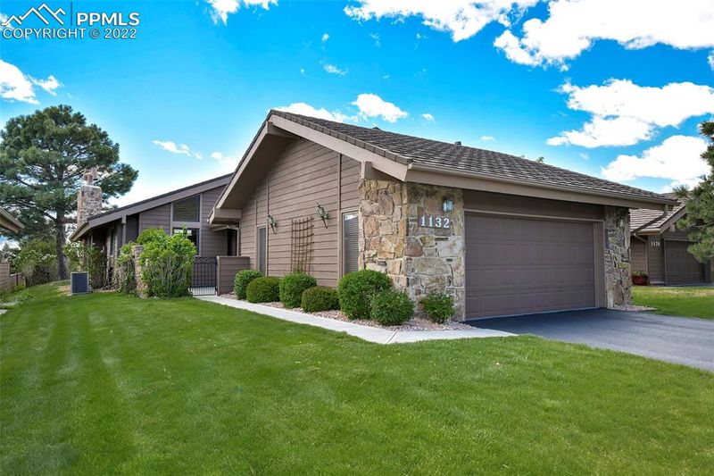 1132 Hill Cir, Colorado Springs, CO 80904