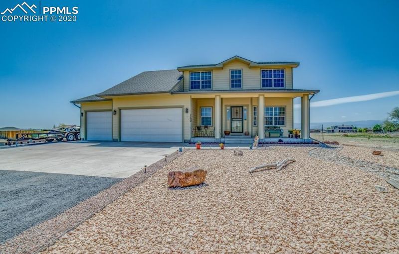 1132 Shenandoah Dr, Pueblo, CO 81007