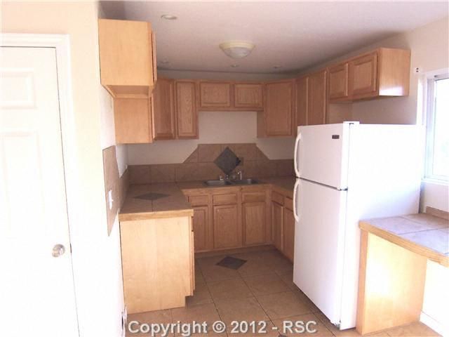 1135 Cambridge Ave, Colorado Springs, CO 80906
