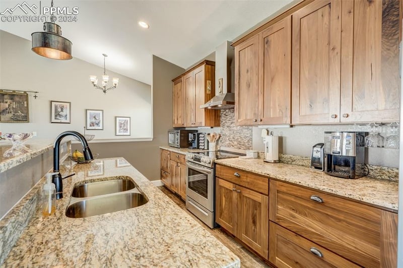 1135 Monument St, Calhan, CO 80808