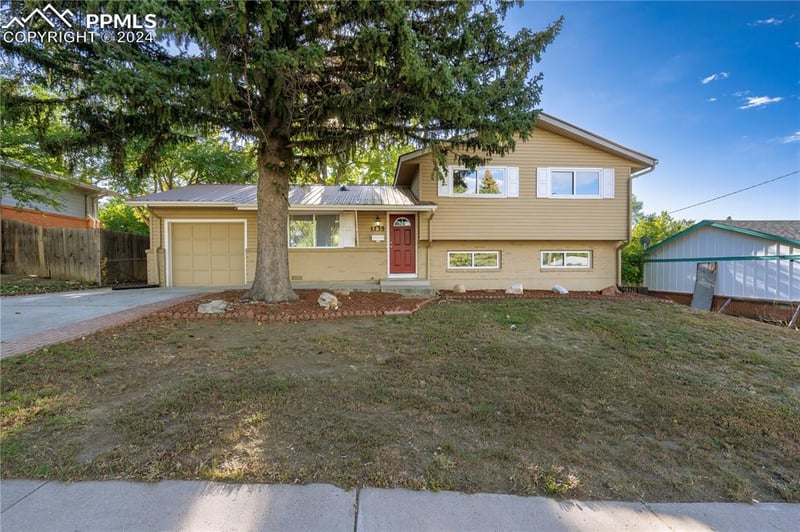 1135 Royale Dr, Colorado Springs, CO 80910