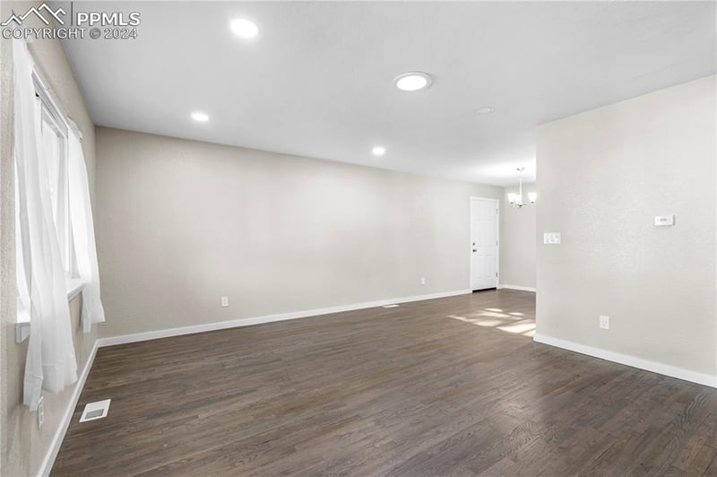 1135 Royale Dr, Colorado Springs, CO 80910