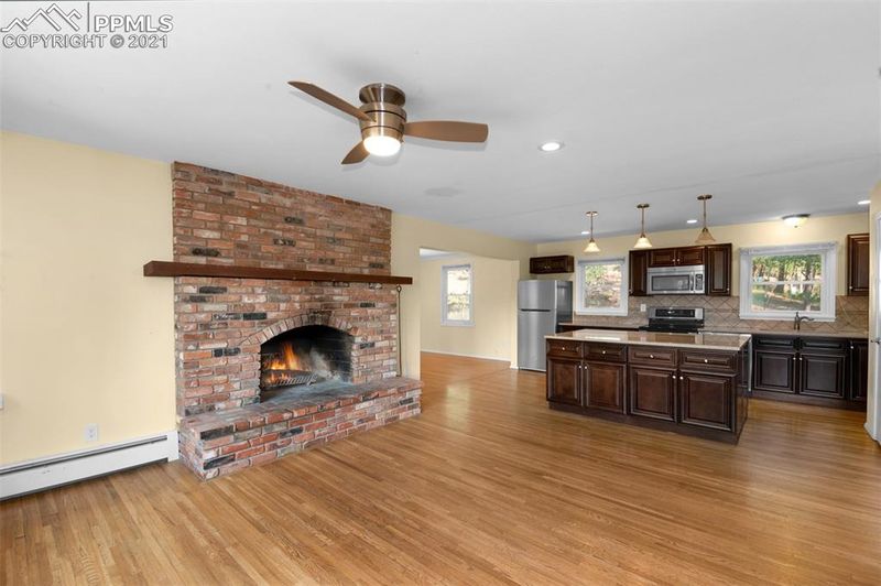 114 Skyline Dr, Woodland Park, CO 80863