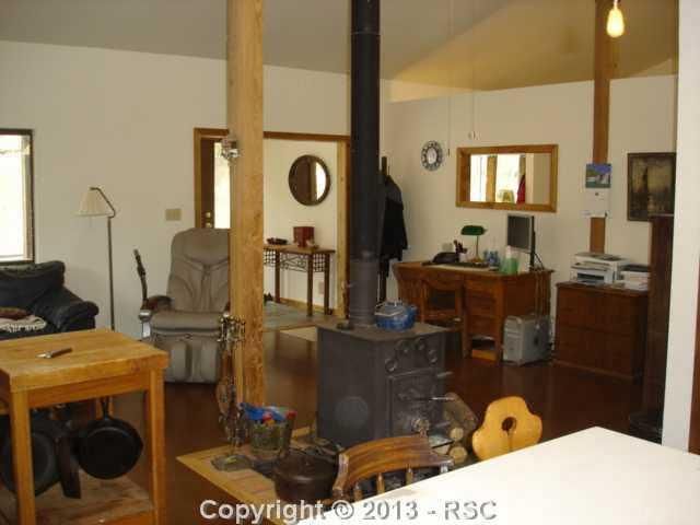 1140 Valley View Dr, Larkspur, CO 80118