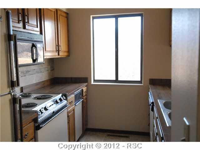 1142 Fontmore Rd #D, Colorado Springs, CO 80904