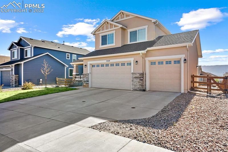1144 Night Blue Cir, Monument, CO 80132