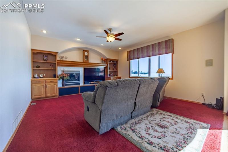 1145 Bowstring Rd, Monument, CO 80132