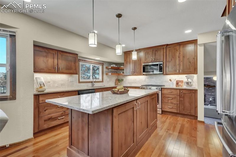 1145 N War Eagle Dr, Colorado Springs, CO 80919