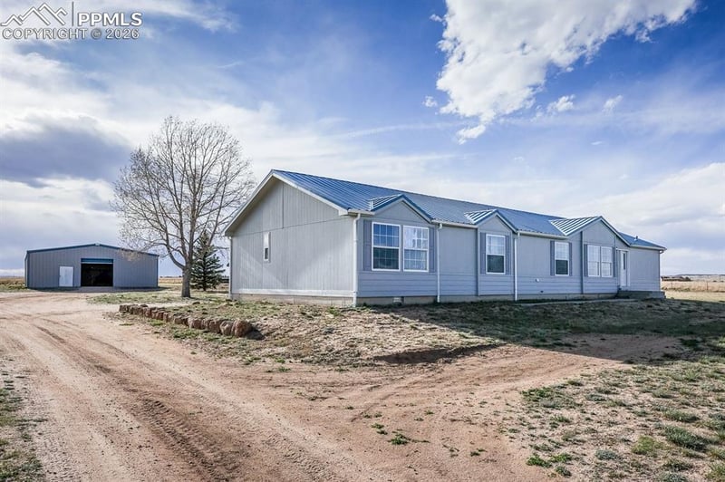 11450 N Log Rd, Calhan, CO 80808