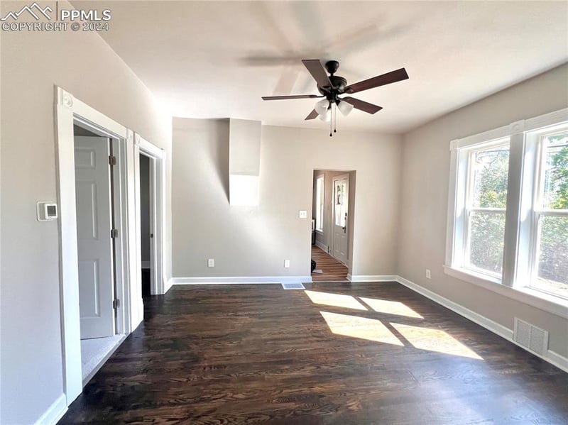 115 13th St, Colorado Springs, CO 80904