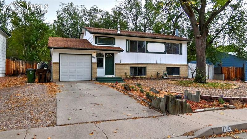 115 Milton Dr, Colorado Springs, CO 80910