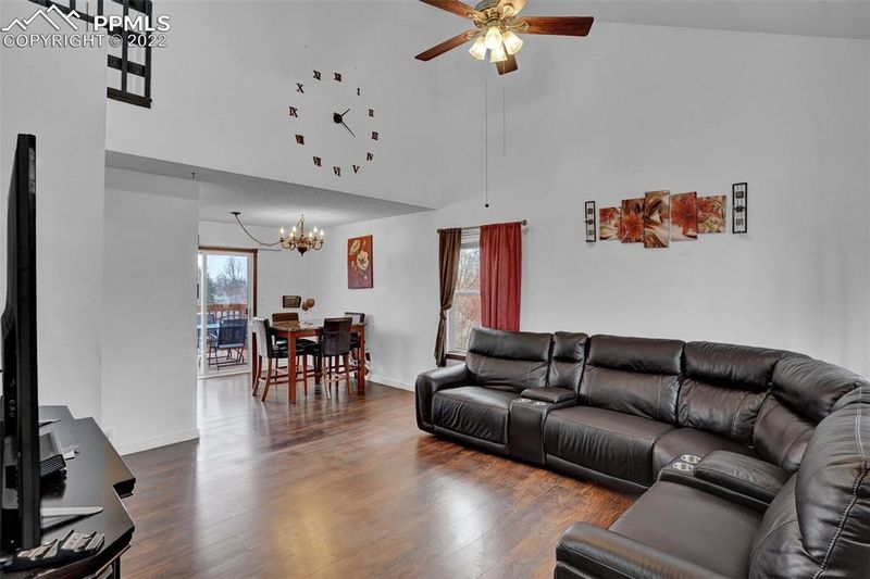 115 Sitter Ct, Colorado Springs, CO 80911