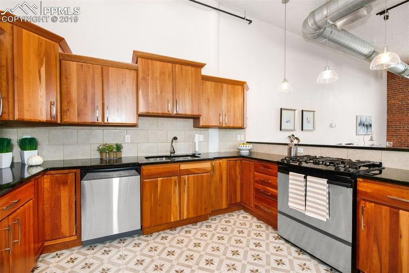 115 N Tejon St #A, Colorado Springs, CO 80903