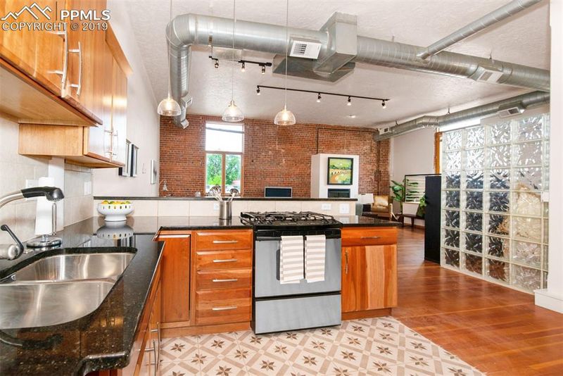 115 N Tejon St #A, Colorado Springs, CO 80903