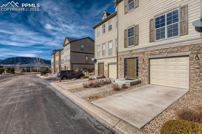 1150 Yellow Dogwood Hts, Monument, CO 80132