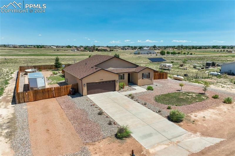 1151 W Mescalero Dr, Pueblo, CO 81007