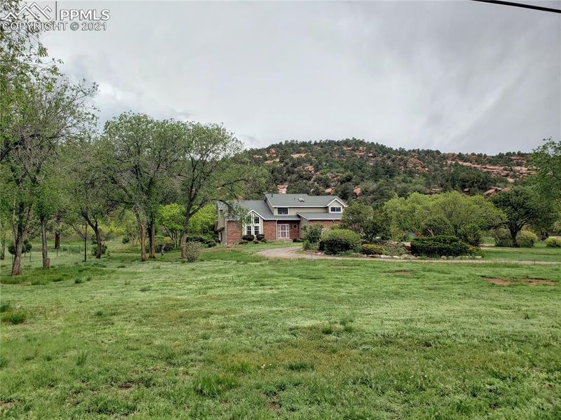 11580 Valle Verde Dr, Colorado Springs, CO 80926