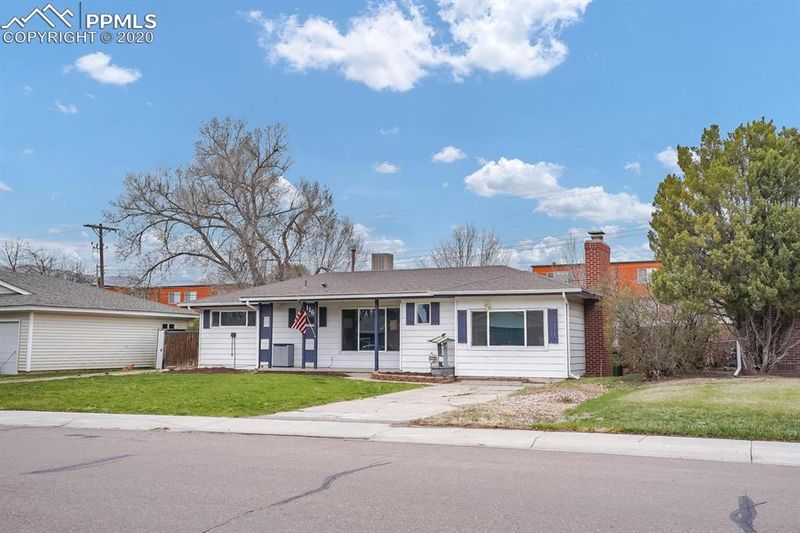 116 Morningside Dr, Colorado Springs, CO 80911