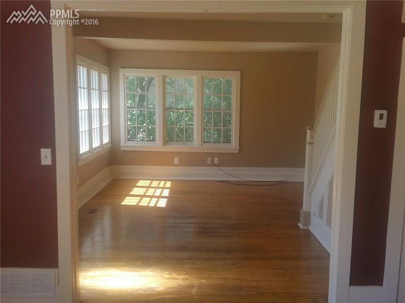116 N Walnut St, Colorado Springs, CO 80905