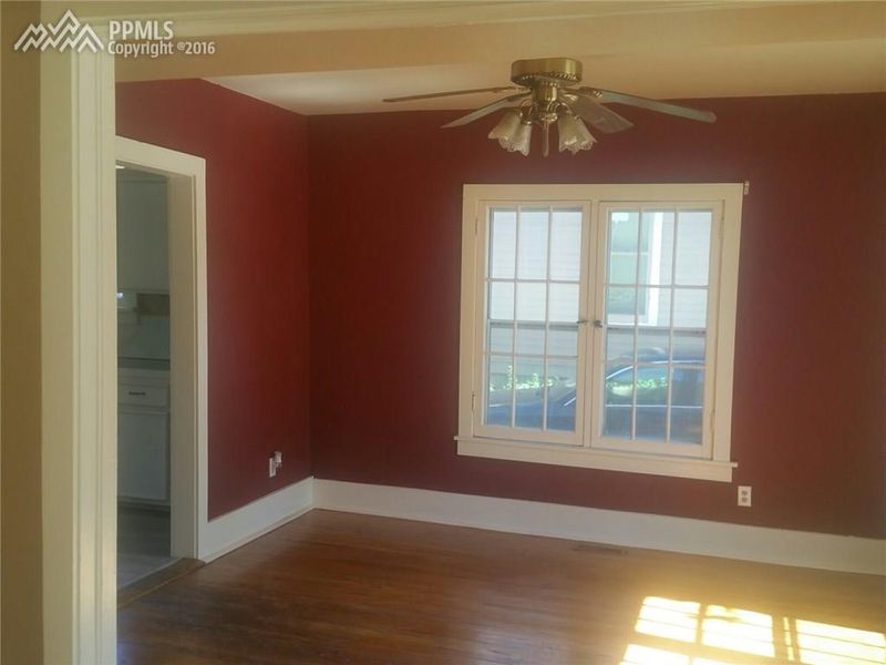 116 N Walnut St, Colorado Springs, CO 80905