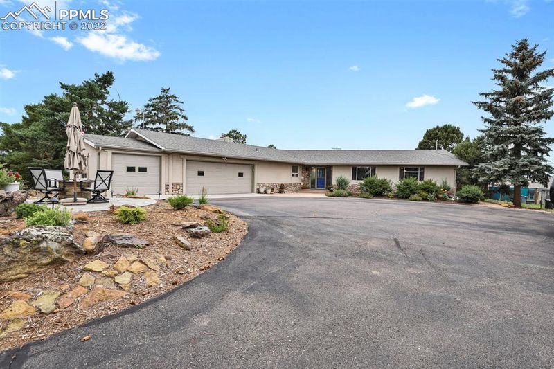 1162 Fuller Rd, Colorado Springs, CO 80920
