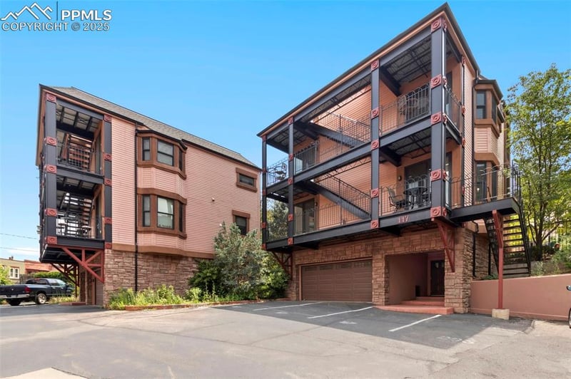 117 Canon Ave, Manitou Springs, CO 80829