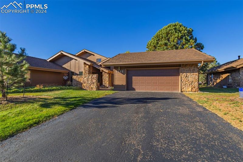 1172 Hill Cir, Colorado Springs, CO 80904