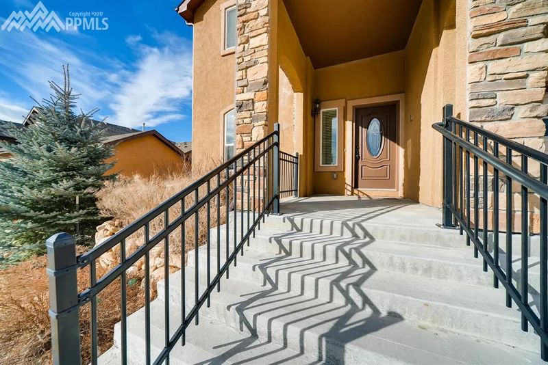 1174 Crystal Basin Dr, Colorado Springs, CO 80921