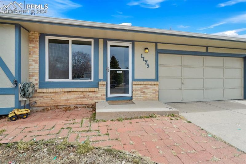 1175 Sandpiper Dr, Colorado Springs, CO 80916