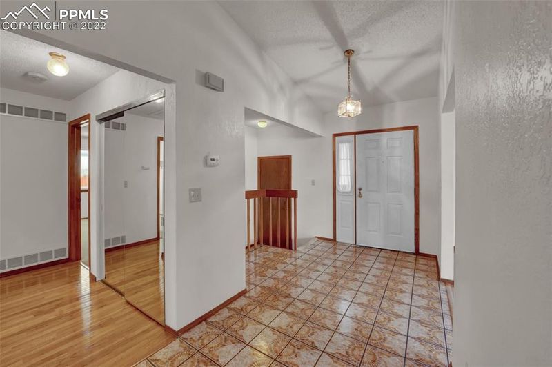 11770 E Asbury Ave, Aurora, CO 80014