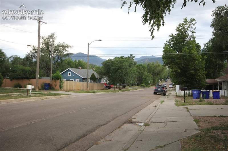 118 18th St, Colorado Springs, CO 80904