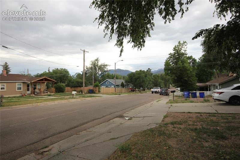 118 18th St, Colorado Springs, CO 80904