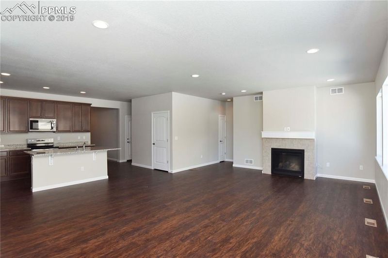 11801 Edenfeld St, Parker, CO 80134
