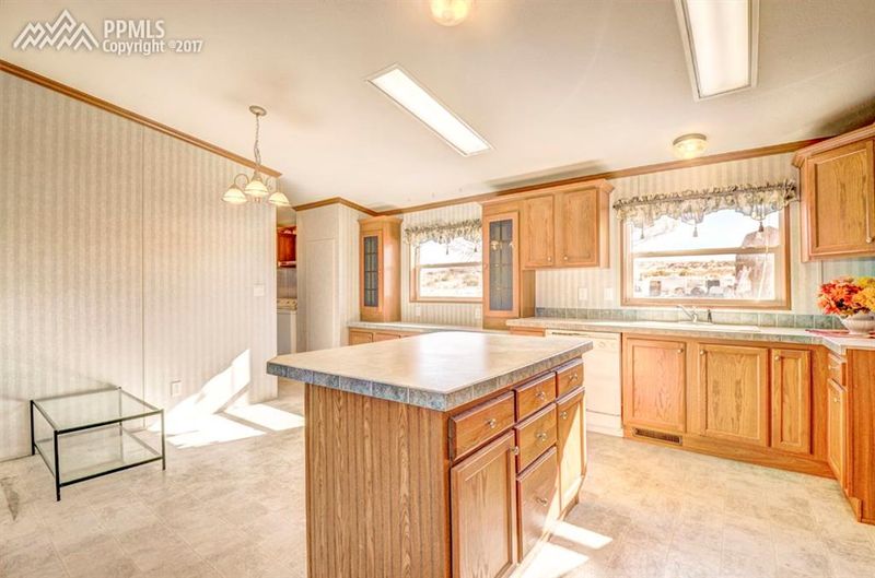 11820 Highway 94, Colorado Springs, CO 80929