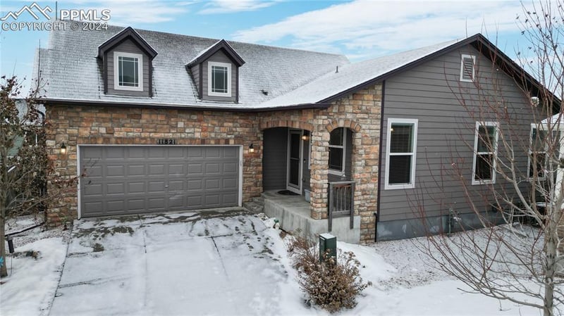 11821 Pei Grv, Colorado Springs, CO 80831