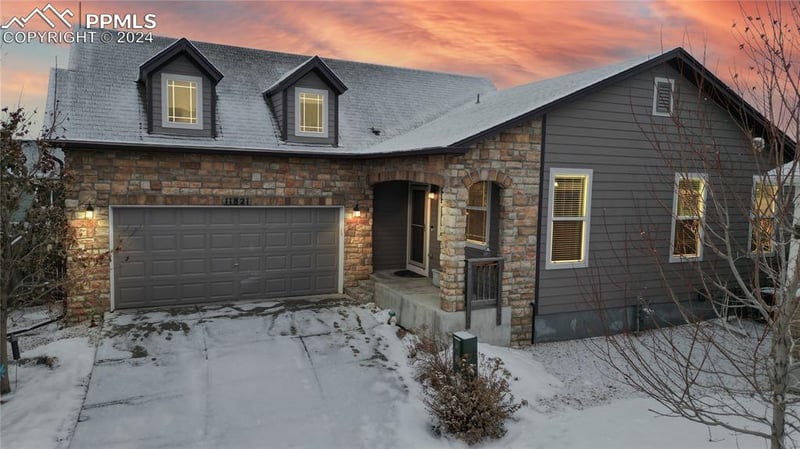 11821 Pei Grv, Colorado Springs, CO 80831
