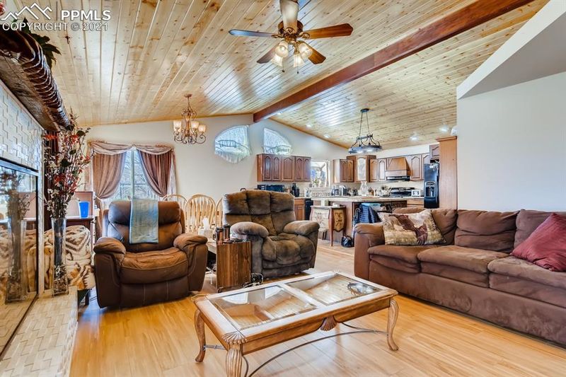 1185 Stanton St, Colorado Springs, CO 80907