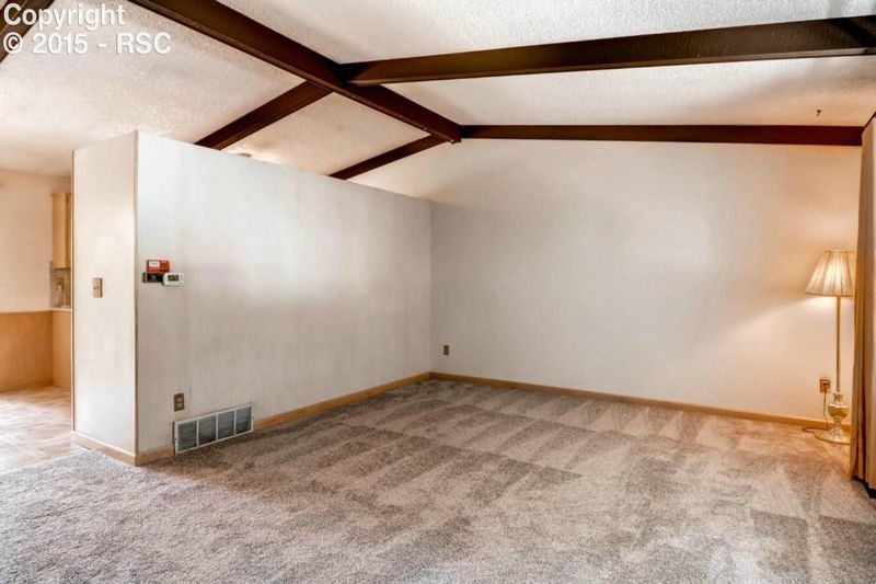 1185 Vondelpark Dr, Colorado Springs, CO 80907