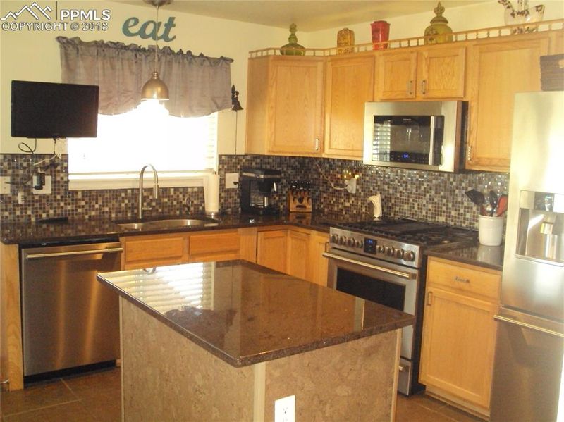 11853 Mahan Rd, Peyton, CO 80831