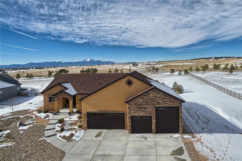 11855 Black Hills Dr, Peyton, CO 80831