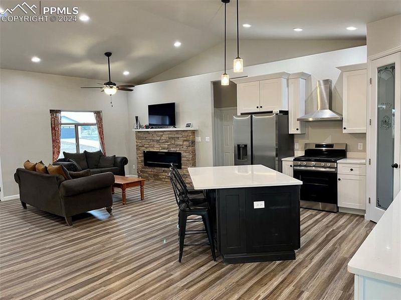 1187 N Knotty Pine Ln, Pueblo, CO 81007