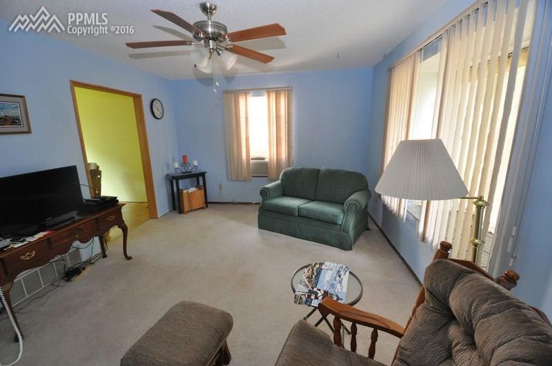 1189 Stanton St, Colorado Springs, CO 80907