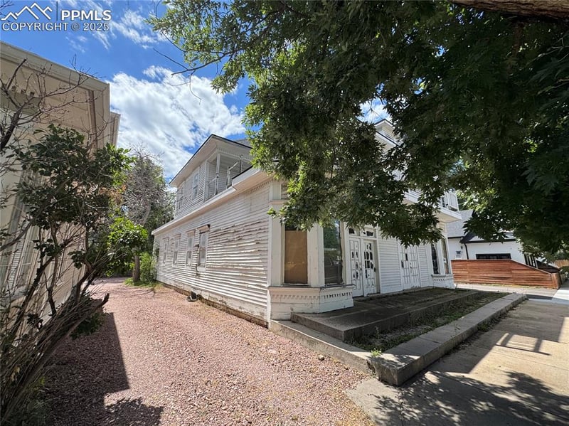 119 Fontanero St, Colorado Springs, CO 80907