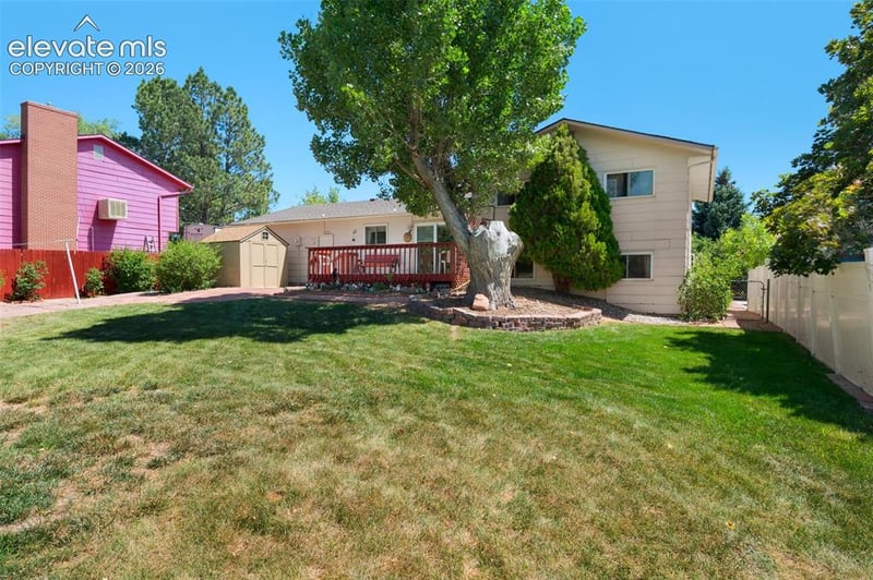 1192 Applewood Dr, Colorado Springs, CO 80907