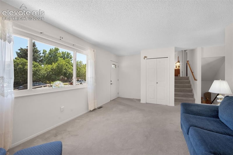 1192 Applewood Dr, Colorado Springs, CO 80907