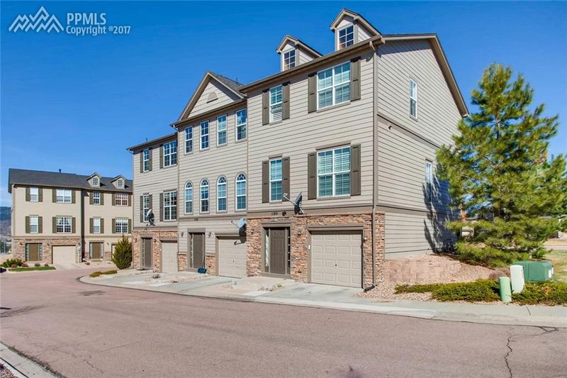 1192 Red Dogwood Hts, Monument, CO 80132