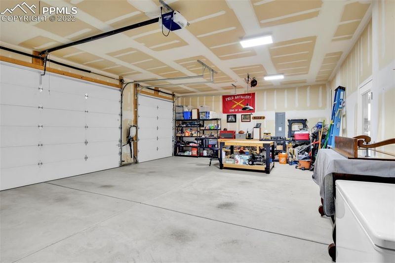 1195 Top Notch Trl, Penrose, CO 81240