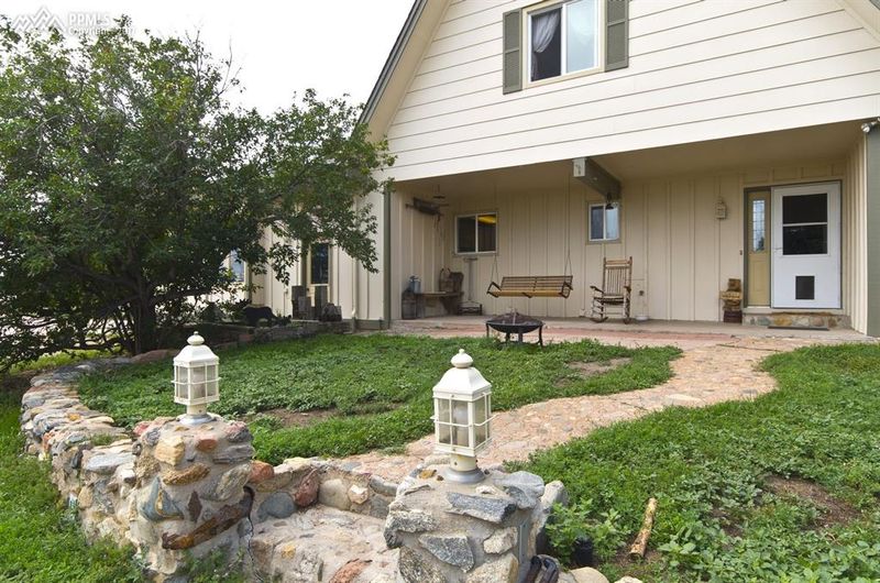 11950 Gull Ln, Peyton, CO 80831