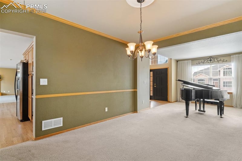 11985 Hanging Valley Way, Colorado Springs, CO 80921